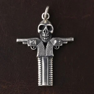Skull Revolvers Pendant