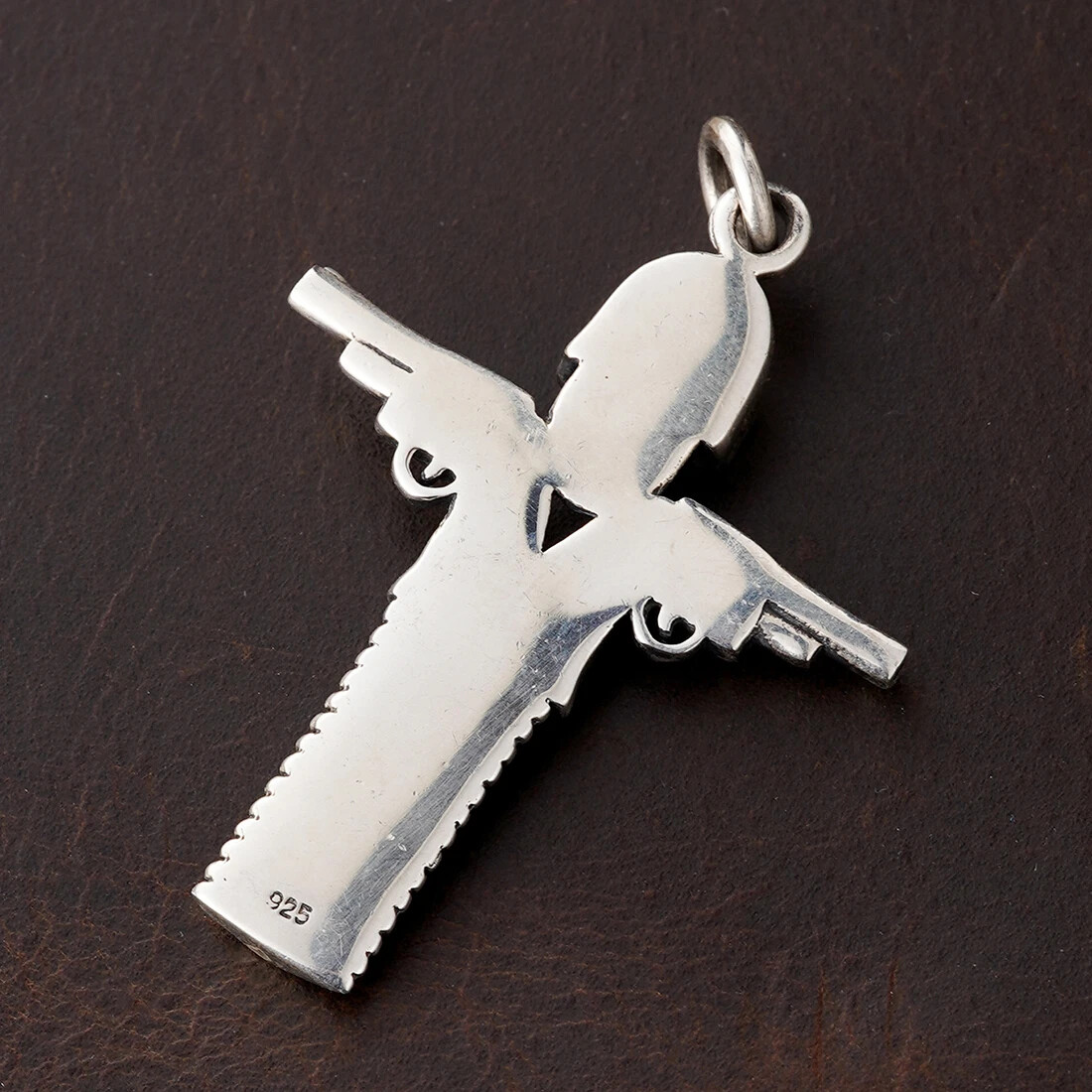 Skull Revolvers Pendant