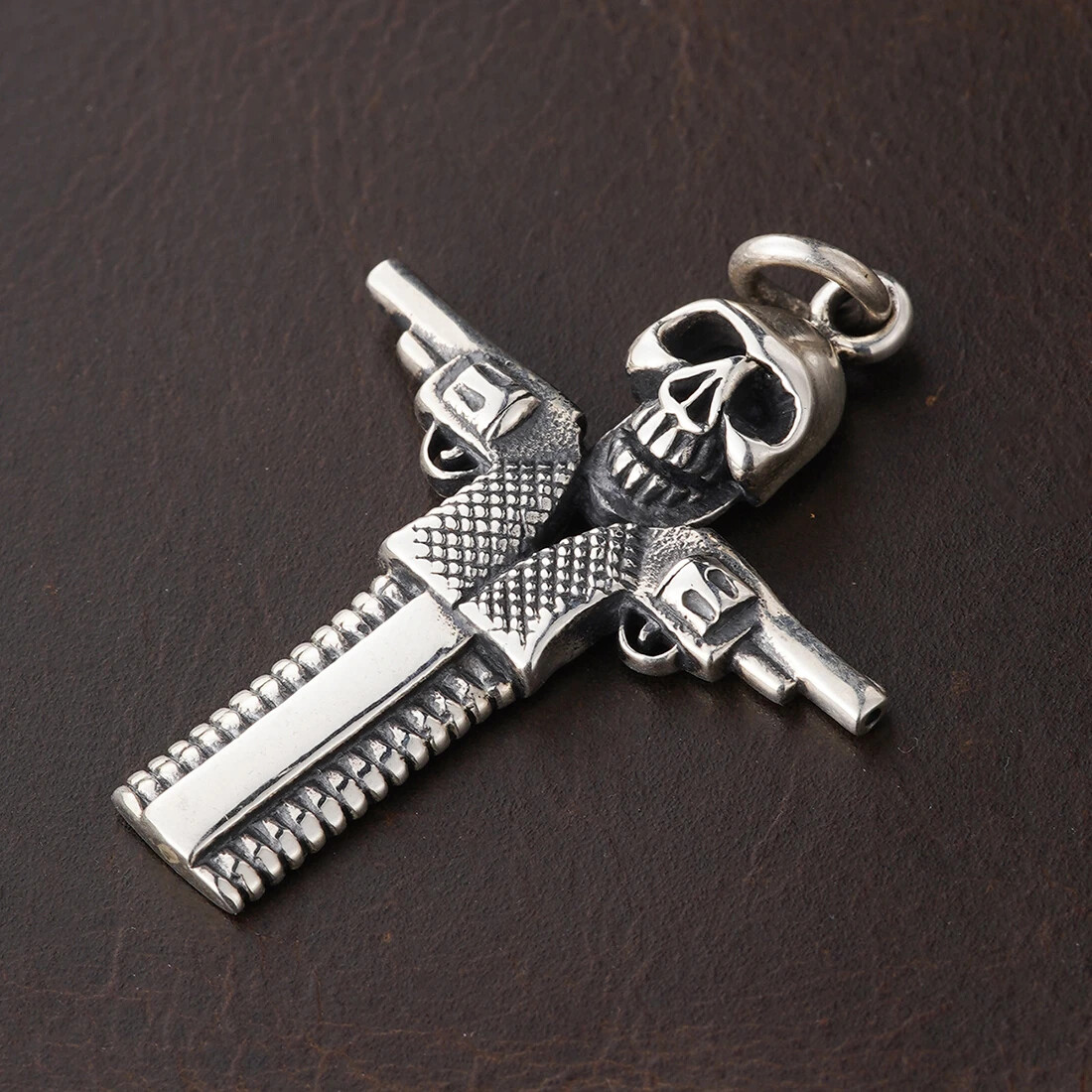 Skull Revolvers Pendant